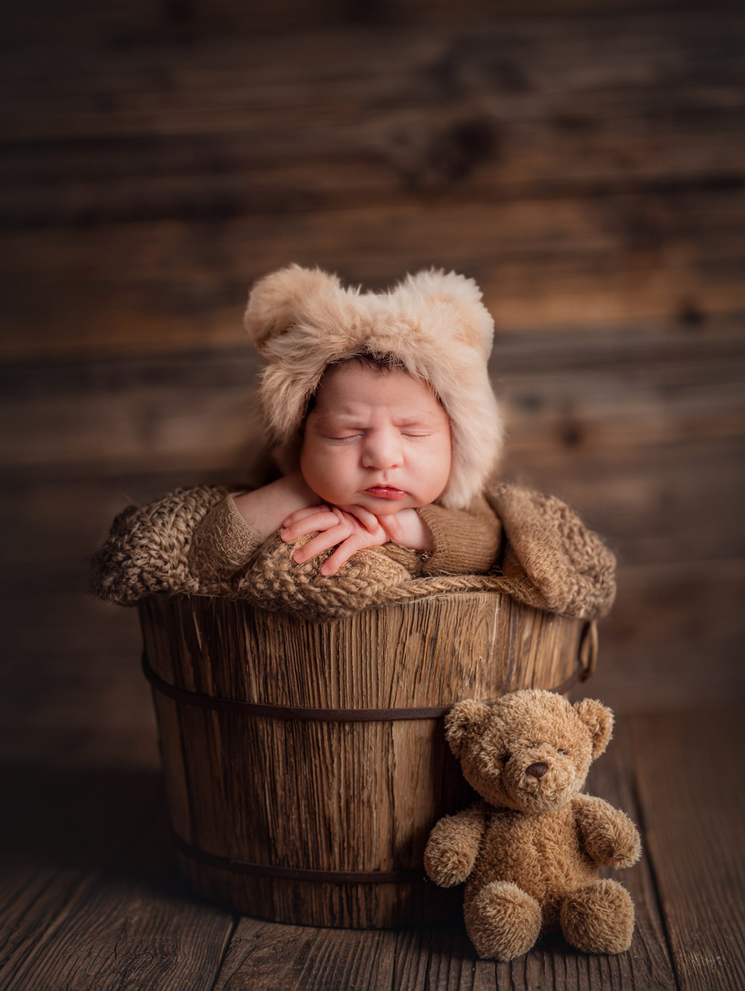 Newborn and family photography by J Y Productions, Melbourne - Newborn and family page main photo