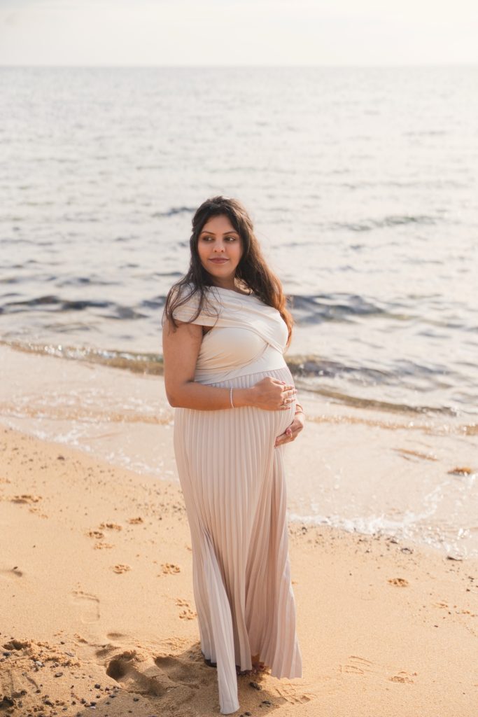 Maternity session, photo 2 of 18, Melbourne maternity photography