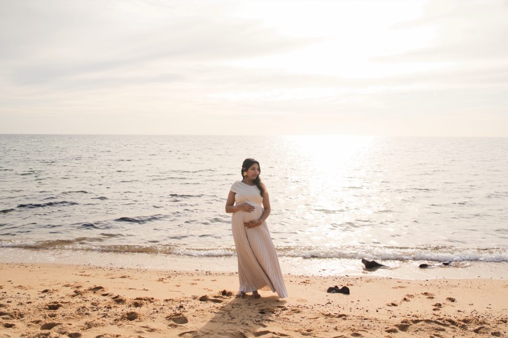 Maternity session, photo 3 of 18, Melbourne maternity photography