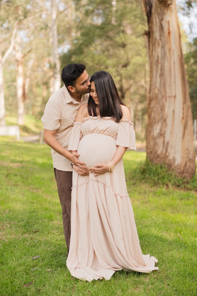Maternity session, photo 6 of 18, Melbourne maternity photography
